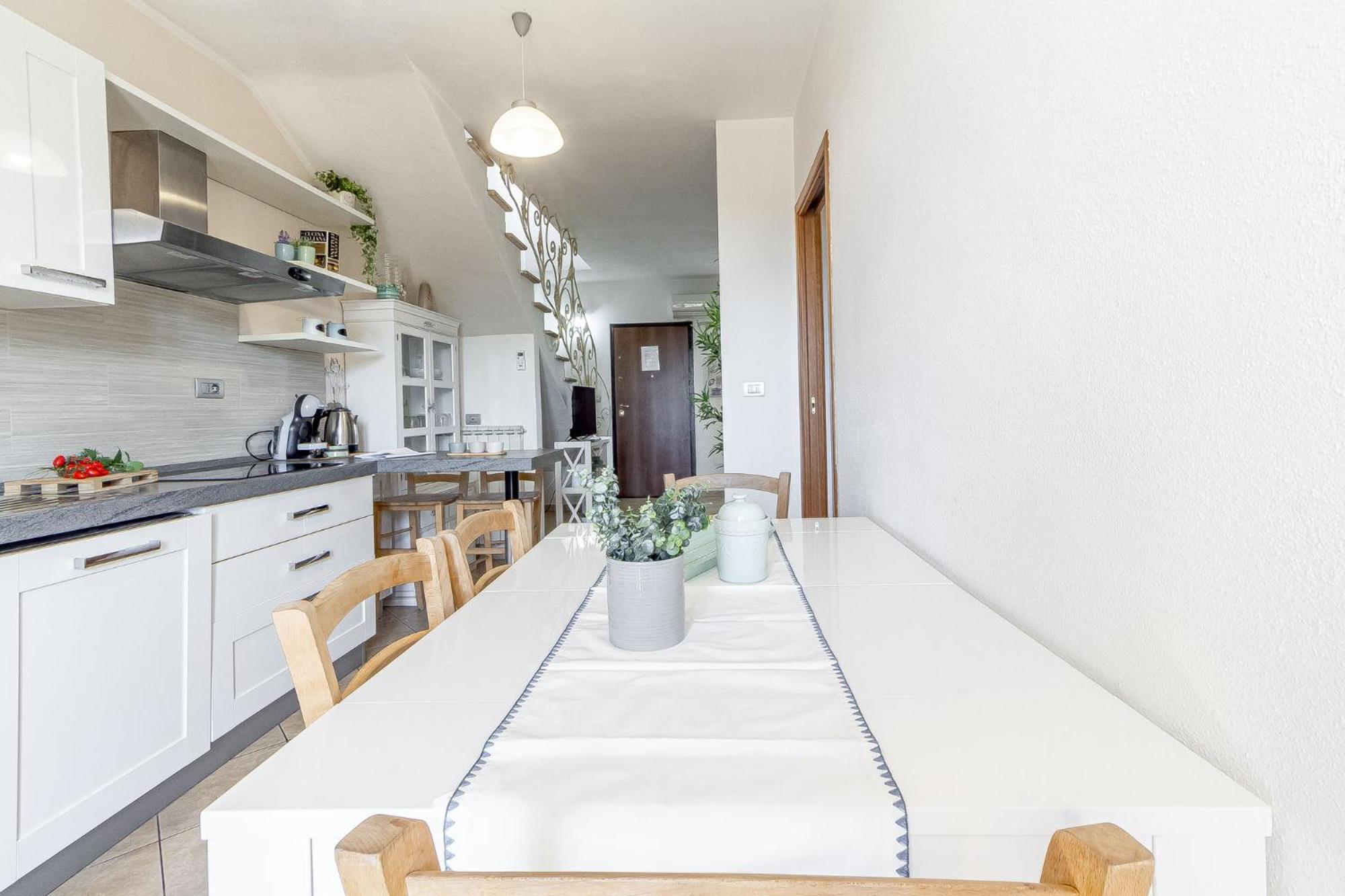 Charlotte Apartment - For Family And Groups Porto Torres Exterior photo