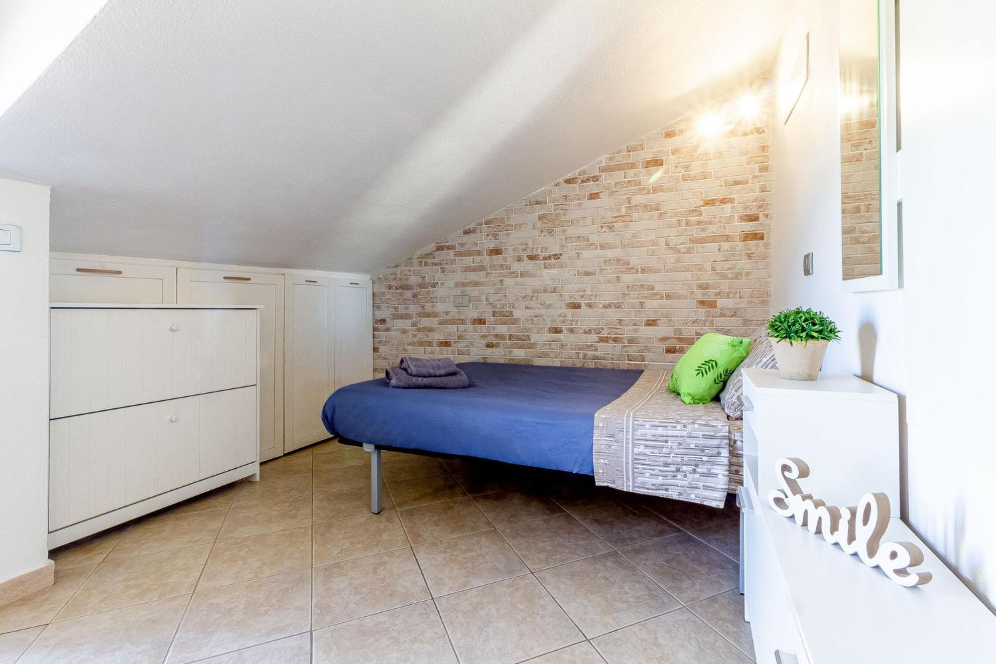 Charlotte Apartment - For Family And Groups Porto Torres Exterior photo